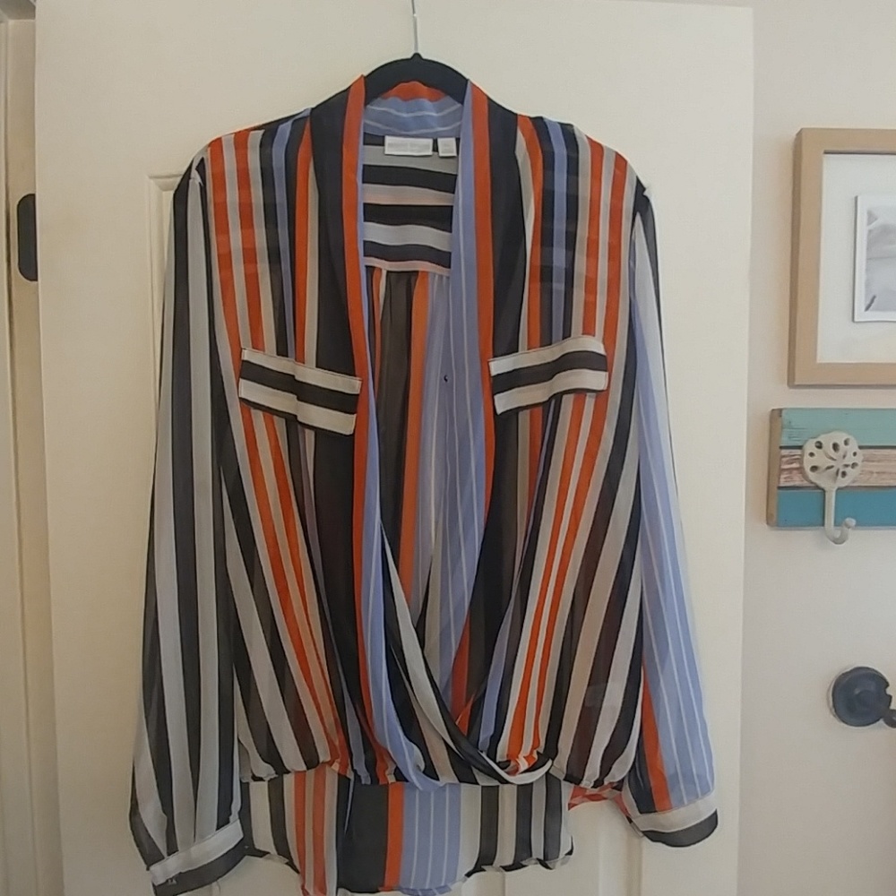 Blouse - Picture 3 of 8
